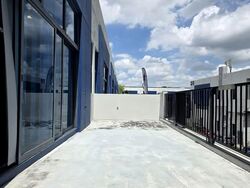 Tradehub 21 (D22), Factory #600622011